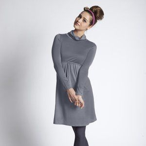 NWOT Mothers En Vogue Grey turtleneck dress